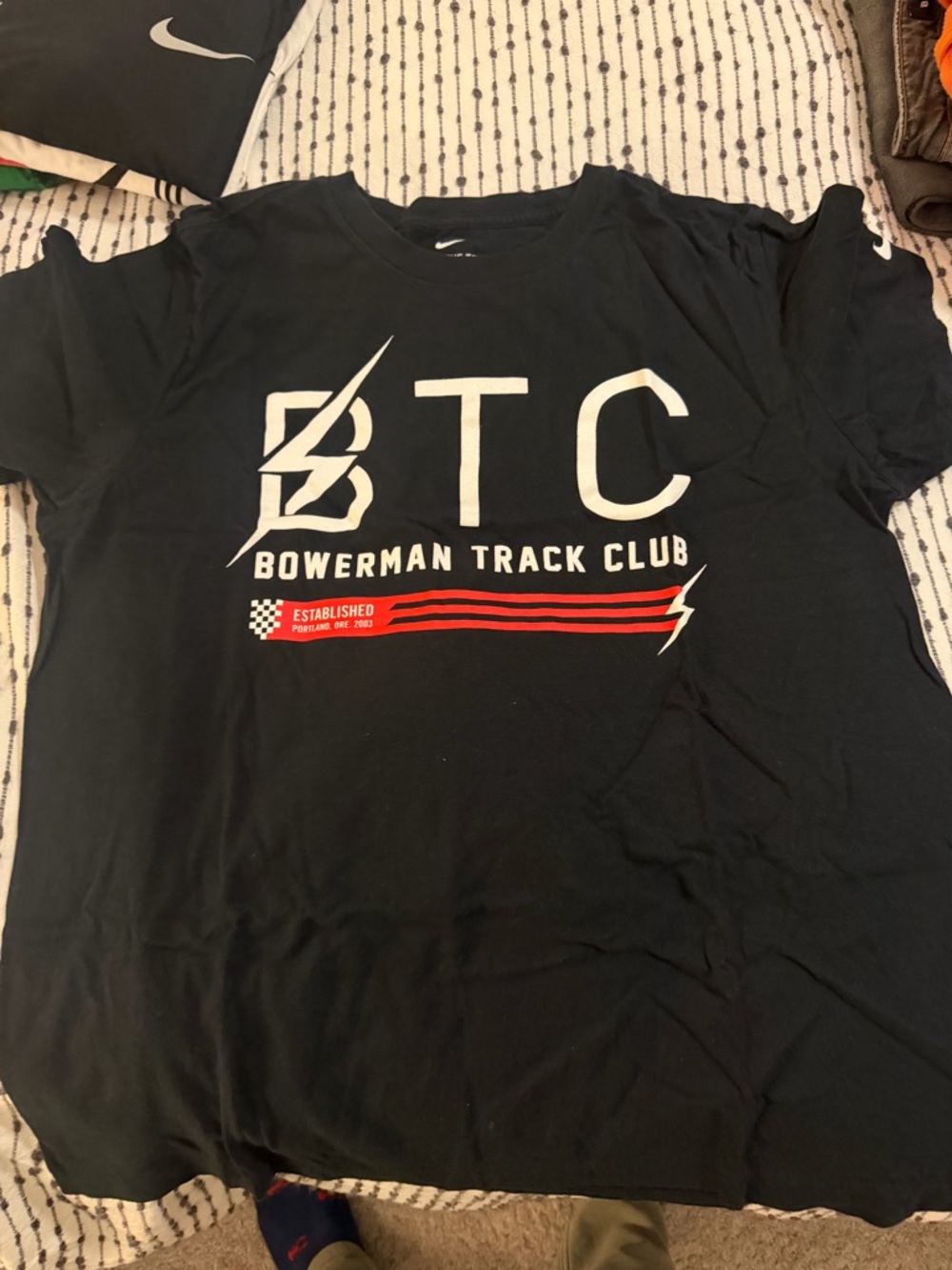 Bowerman Track Club BTC Logo Tee - EUC